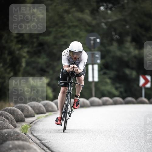 21.06.2026 - 29. Vierlanden-Triathlon H.Heesch http://msf.ph/oto/9908467 21.06.2026 09:25:33 Radfahren 42, 153, 187 meine-sportfotos.de