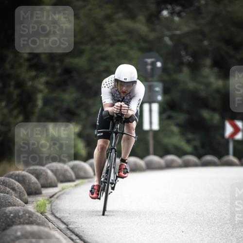 21.06.2026 - 29. Vierlanden-Triathlon H.Heesch http://msf.ph/oto/9908473 21.06.2026 09:25:33 Radfahren 42, 153, 187 meine-sportfotos.de