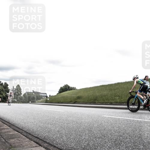 21.06.2026 - 29. Vierlanden-Triathlon H.Heesch http://msf.ph/oto/9908513 21.06.2026 14:44:26 Radfahren 1260, 1266 meine-sportfotos.de