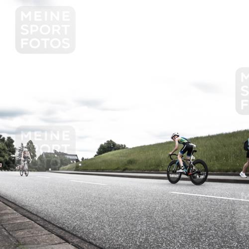 21.06.2026 - 29. Vierlanden-Triathlon H.Heesch http://msf.ph/oto/9908522 21.06.2026 14:44:26 Radfahren 1260, 1266 meine-sportfotos.de