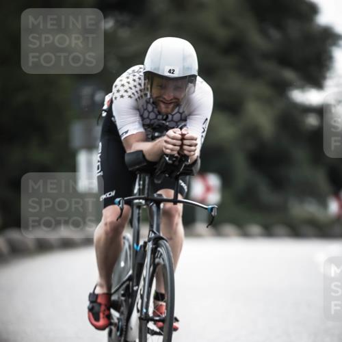 21.06.2026 - 29. Vierlanden-Triathlon H.Heesch http://msf.ph/oto/9908523 21.06.2026 09:25:34 Radfahren 42, 153, 187 meine-sportfotos.de