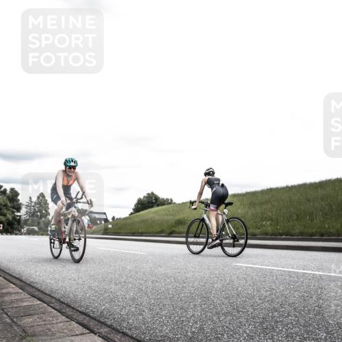 21.06.2026 - 29. Vierlanden-Triathlon H.Heesch http://msf.ph/oto/9908590 21.06.2026 14:45:48 Radfahren 1253, 1255, 1294 meine-sportfotos.de