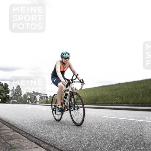 21.06.2026 - 29. Vierlanden-Triathlon H.Heesch http://msf.ph/oto/9908594 21.06.2026 14:45:49 Radfahren 1253, 1255, 1294 meine-sportfotos.de