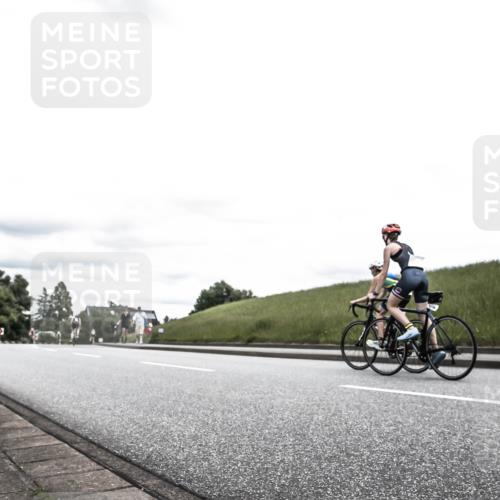 21.06.2026 - 29. Vierlanden-Triathlon H.Heesch http://msf.ph/oto/9908608 21.06.2026 14:45:53 Radfahren 1253 meine-sportfotos.de