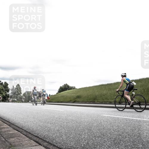 21.06.2026 - 29. Vierlanden-Triathlon H.Heesch http://msf.ph/oto/9908619 21.06.2026 14:45:54 Radfahren 1253 meine-sportfotos.de