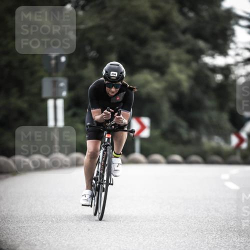21.06.2026 - 29. Vierlanden-Triathlon H.Heesch http://msf.ph/oto/9908625 21.06.2026 09:26:00 Radfahren 294 meine-sportfotos.de
