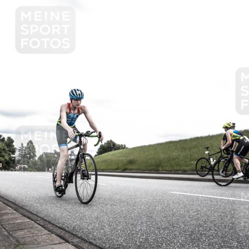 21.06.2026 - 29. Vierlanden-Triathlon H.Heesch http://msf.ph/oto/9908666 21.06.2026 14:46:10 Radfahren 1234, 1244 meine-sportfotos.de