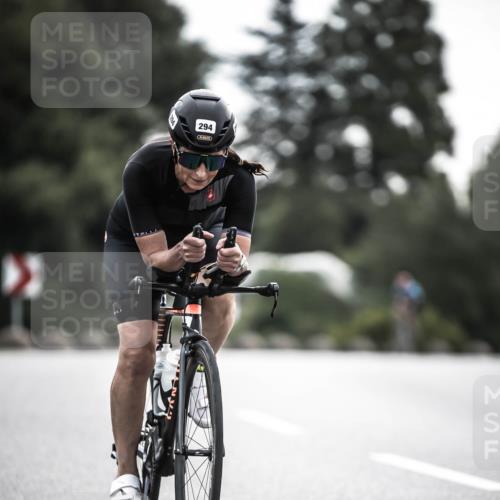 21.06.2026 - 29. Vierlanden-Triathlon H.Heesch http://msf.ph/oto/9908667 21.06.2026 09:26:01 Radfahren 260, 294 meine-sportfotos.de