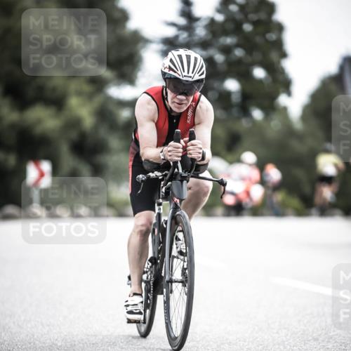 21.06.2026 - 29. Vierlanden-Triathlon H.Heesch http://msf.ph/oto/9908671 21.06.2026 11:52:11 Radfahren 805, 810 meine-sportfotos.de