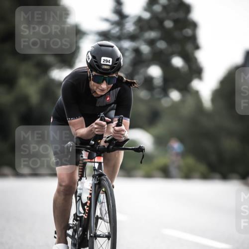 21.06.2026 - 29. Vierlanden-Triathlon H.Heesch http://msf.ph/oto/9908673 21.06.2026 09:26:01 Radfahren 260, 294 meine-sportfotos.de