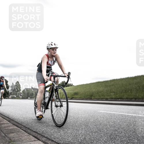 21.06.2026 - 29. Vierlanden-Triathlon H.Heesch http://msf.ph/oto/9908706 21.06.2026 14:46:22 Radfahren 1242, 1259, 1264 meine-sportfotos.de