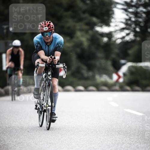 21.06.2026 - 29. Vierlanden-Triathlon H.Heesch http://msf.ph/oto/9908707 21.06.2026 09:26:08 Radfahren 51, 160, 235, 260 meine-sportfotos.de