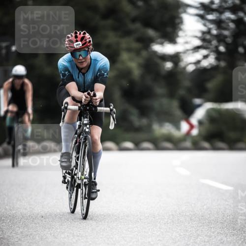 21.06.2026 - 29. Vierlanden-Triathlon H.Heesch http://msf.ph/oto/9908714 21.06.2026 09:26:08 Radfahren 51, 160, 235, 260 meine-sportfotos.de