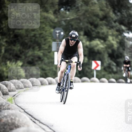 21.06.2026 - 29. Vierlanden-Triathlon H.Heesch http://msf.ph/oto/9908724 21.06.2026 11:52:22 Radfahren 628, 731, 763 meine-sportfotos.de