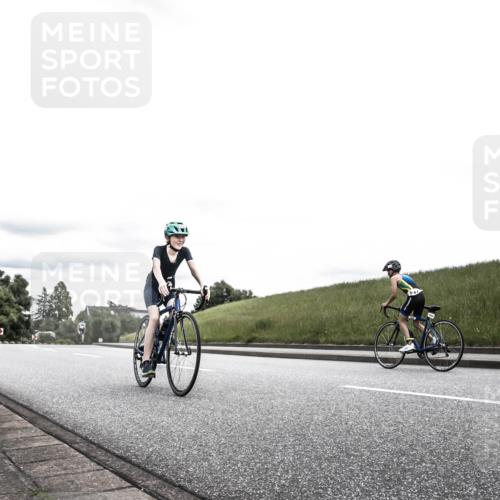 21.06.2026 - 29. Vierlanden-Triathlon H.Heesch http://msf.ph/oto/9908726 21.06.2026 14:46:27 Radfahren 1241, 1259 meine-sportfotos.de