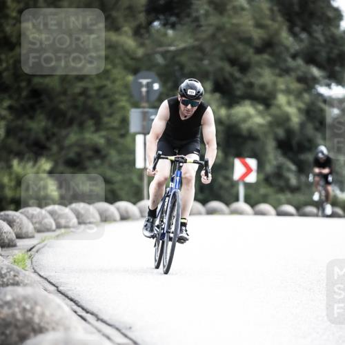 21.06.2026 - 29. Vierlanden-Triathlon H.Heesch http://msf.ph/oto/9908727 21.06.2026 11:52:22 Radfahren 628, 731, 763 meine-sportfotos.de