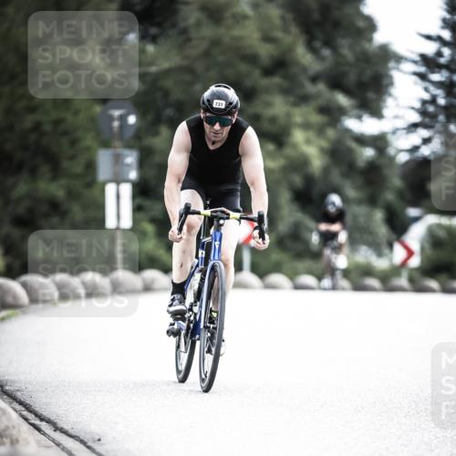 21.06.2026 - 29. Vierlanden-Triathlon H.Heesch http://msf.ph/oto/9908745 21.06.2026 11:52:23 Radfahren 628, 731, 763, 896 meine-sportfotos.de