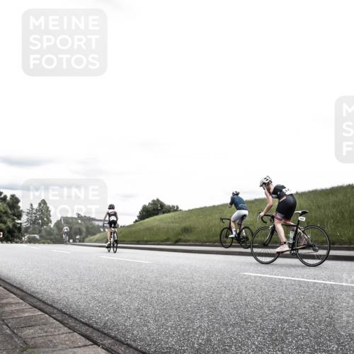21.06.2026 - 29. Vierlanden-Triathlon H.Heesch http://msf.ph/oto/9908747 21.06.2026 14:46:31 Radfahren  meine-sportfotos.de