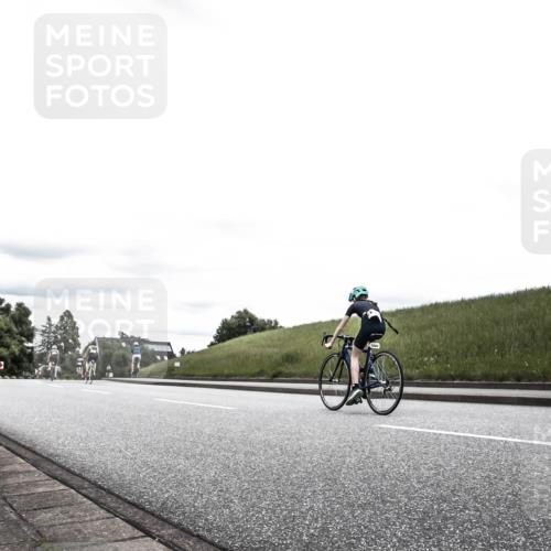 21.06.2026 - 29. Vierlanden-Triathlon H.Heesch http://msf.ph/oto/9908764 21.06.2026 14:46:36 Radfahren  meine-sportfotos.de