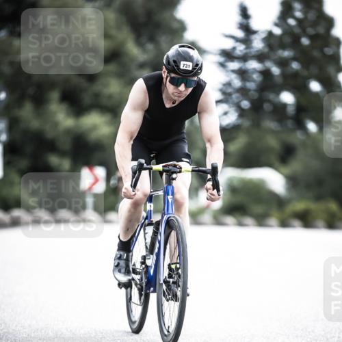 21.06.2026 - 29. Vierlanden-Triathlon H.Heesch http://msf.ph/oto/9908772 21.06.2026 11:52:23 Radfahren 628, 731, 763, 896 meine-sportfotos.de