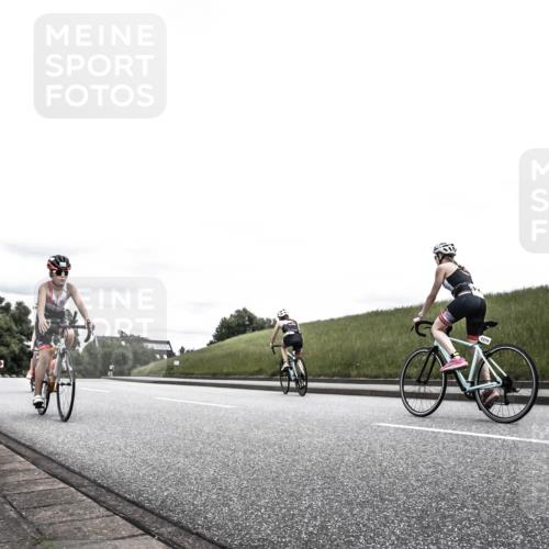 21.06.2026 - 29. Vierlanden-Triathlon H.Heesch http://msf.ph/oto/9908779 21.06.2026 14:47:10 Radfahren 1270, 1277 meine-sportfotos.de