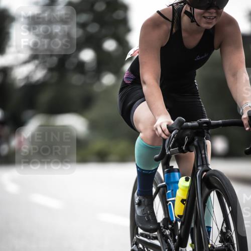 21.06.2026 - 29. Vierlanden-Triathlon H.Heesch http://msf.ph/oto/9908786 21.06.2026 09:26:11 Radfahren 51, 160, 235, 260 meine-sportfotos.de