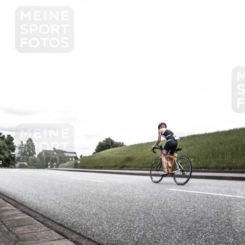 21.06.2026 - 29. Vierlanden-Triathlon H.Heesch http://msf.ph/oto/9908796 21.06.2026 14:47:20 Radfahren  meine-sportfotos.de