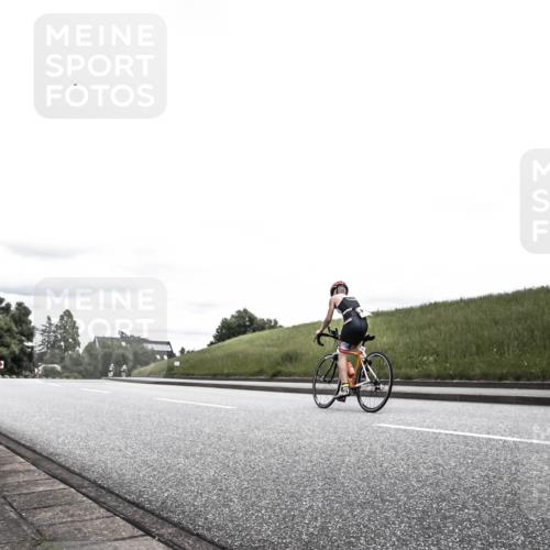 21.06.2026 - 29. Vierlanden-Triathlon H.Heesch http://msf.ph/oto/9908799 21.06.2026 14:47:20 Radfahren  meine-sportfotos.de