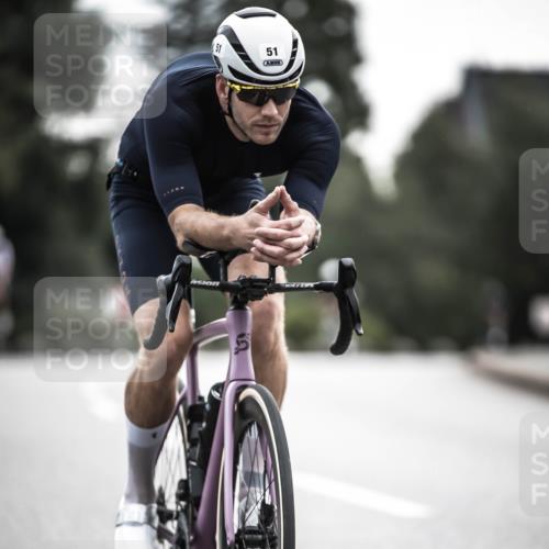 21.06.2026 - 29. Vierlanden-Triathlon H.Heesch http://msf.ph/oto/9908801 21.06.2026 09:26:16 Radfahren 51, 55, 160, 269 meine-sportfotos.de