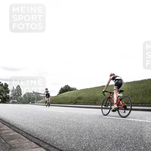 21.06.2026 - 29. Vierlanden-Triathlon H.Heesch http://msf.ph/oto/9908802 21.06.2026 14:47:21 Radfahren  meine-sportfotos.de