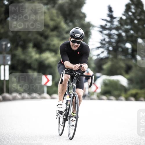 21.06.2026 - 29. Vierlanden-Triathlon H.Heesch http://msf.ph/oto/9908803 21.06.2026 11:52:27 Radfahren 628, 687, 718, 731, 896 meine-sportfotos.de