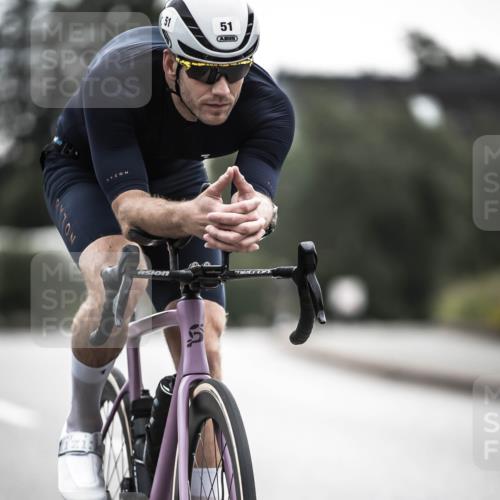 21.06.2026 - 29. Vierlanden-Triathlon H.Heesch http://msf.ph/oto/9908808 21.06.2026 09:26:16 Radfahren 51, 55, 160, 269 meine-sportfotos.de