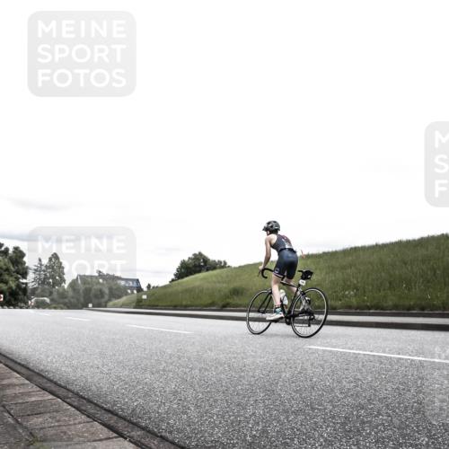 21.06.2026 - 29. Vierlanden-Triathlon H.Heesch http://msf.ph/oto/9908816 21.06.2026 14:47:57 Radfahren  meine-sportfotos.de