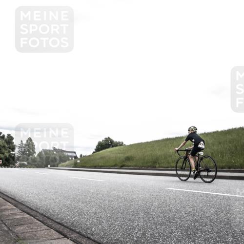 21.06.2026 - 29. Vierlanden-Triathlon H.Heesch http://msf.ph/oto/9908828 21.06.2026 14:49:05 Radfahren  meine-sportfotos.de