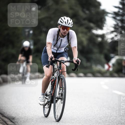 21.06.2026 - 29. Vierlanden-Triathlon H.Heesch http://msf.ph/oto/9908845 21.06.2026 09:26:21 Radfahren 55, 78, 106, 269 meine-sportfotos.de