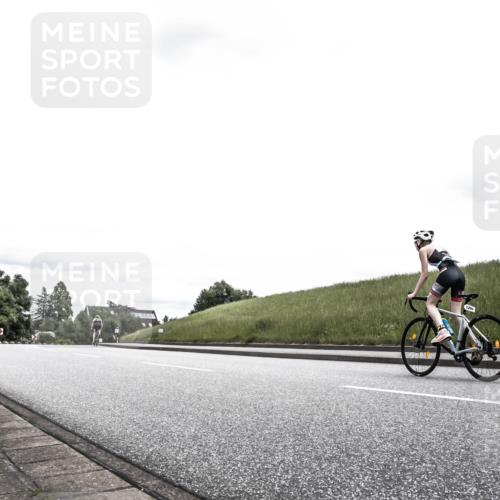 21.06.2026 - 29. Vierlanden-Triathlon H.Heesch http://msf.ph/oto/9908847 21.06.2026 14:50:21 Radfahren  meine-sportfotos.de