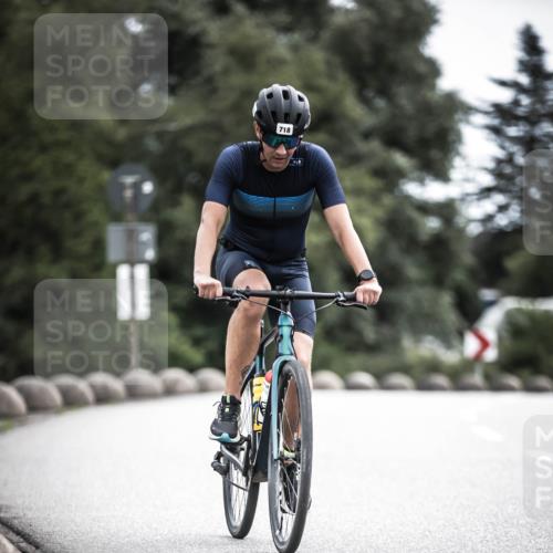 21.06.2026 - 29. Vierlanden-Triathlon H.Heesch http://msf.ph/oto/9908850 21.06.2026 11:52:32 Radfahren 687, 718, 896 meine-sportfotos.de