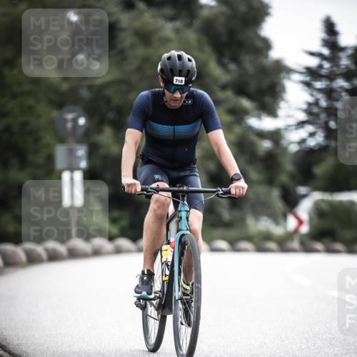 21.06.2026 - 29. Vierlanden-Triathlon H.Heesch http://msf.ph/oto/9908853 21.06.2026 11:52:32 Radfahren 687, 718, 896 meine-sportfotos.de