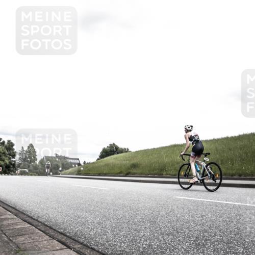 21.06.2026 - 29. Vierlanden-Triathlon H.Heesch http://msf.ph/oto/9908854 21.06.2026 14:50:21 Radfahren  meine-sportfotos.de