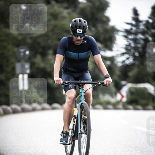 21.06.2026 - 29. Vierlanden-Triathlon H.Heesch http://msf.ph/oto/9908859 21.06.2026 11:52:32 Radfahren 687, 718, 896 meine-sportfotos.de