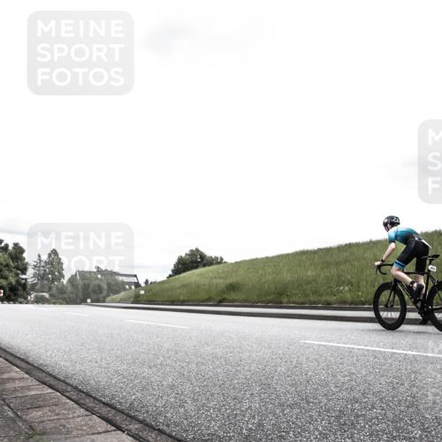 21.06.2026 - 29. Vierlanden-Triathlon H.Heesch http://msf.ph/oto/9908861 21.06.2026 14:50:49 Radfahren  meine-sportfotos.de