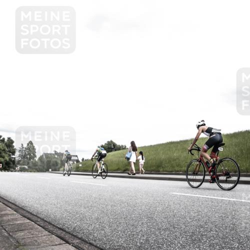 21.06.2026 - 29. Vierlanden-Triathlon H.Heesch http://msf.ph/oto/9908883 21.06.2026 14:51:11 Radfahren  meine-sportfotos.de