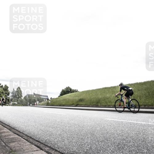 21.06.2026 - 29. Vierlanden-Triathlon H.Heesch http://msf.ph/oto/9908897 21.06.2026 14:52:06 Radfahren  meine-sportfotos.de