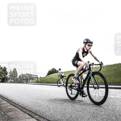 21.06.2026 - 29. Vierlanden-Triathlon H.Heesch http://msf.ph/oto/9908903 21.06.2026 14:52:10 Radfahren  meine-sportfotos.de