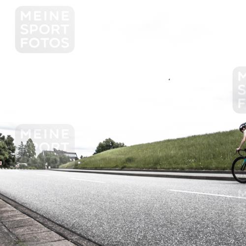 21.06.2026 - 29. Vierlanden-Triathlon H.Heesch http://msf.ph/oto/9908906 21.06.2026 14:52:18 Radfahren  meine-sportfotos.de