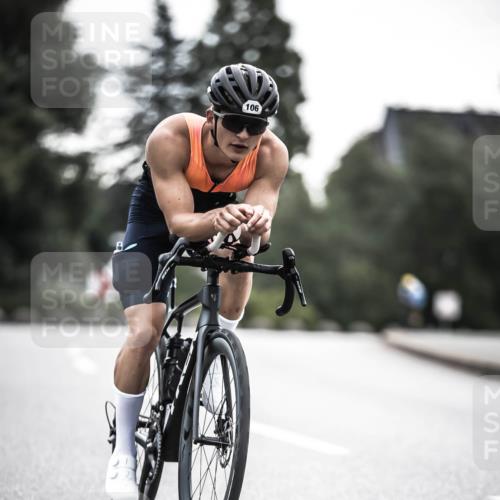 21.06.2026 - 29. Vierlanden-Triathlon H.Heesch http://msf.ph/oto/9908911 21.06.2026 09:26:28 Radfahren 78, 106, 196 meine-sportfotos.de