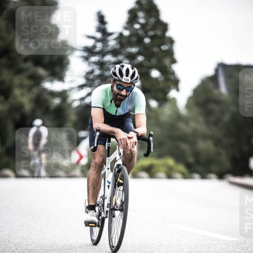 21.06.2026 - 29. Vierlanden-Triathlon H.Heesch http://msf.ph/oto/9908918 21.06.2026 11:52:49 Radfahren 256, 639, 729, 758, 796 meine-sportfotos.de