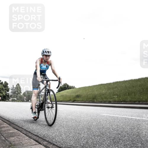 21.06.2026 - 29. Vierlanden-Triathlon H.Heesch http://msf.ph/oto/9908938 21.06.2026 14:52:35 Radfahren  meine-sportfotos.de