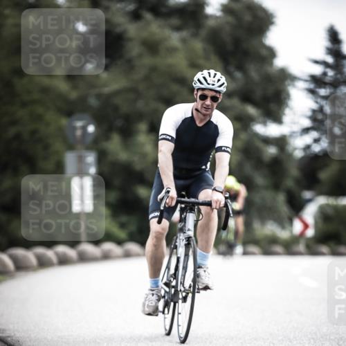 21.06.2026 - 29. Vierlanden-Triathlon H.Heesch http://msf.ph/oto/9908955 21.06.2026 11:52:54 Radfahren 256, 758, 760, 796, 802 meine-sportfotos.de