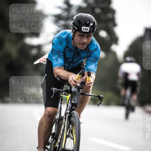 21.06.2026 - 29. Vierlanden-Triathlon H.Heesch http://msf.ph/oto/9908965 21.06.2026 09:26:51 Radfahren 90, 108, 230 meine-sportfotos.de